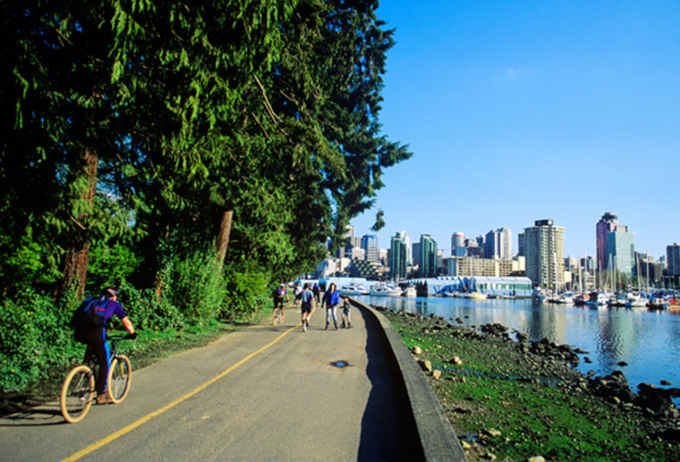 Rollerblading, Bicycling, Stanley Park, Vancouver, British Columbia, National Historic Site, people, spring